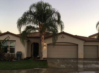 5570 E Pitt Ave, Fresno, CA 93727