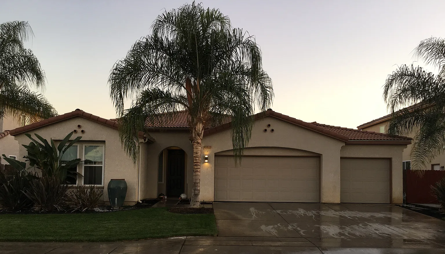 5570 E Pitt Ave photo 1