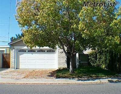 1st image of 881 Garden Gate Dr