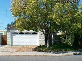 881 Garden Gate Dr, Manteca, CA 95336