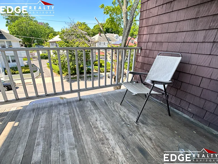77 Hunnewell Ave #2 — Photo 5