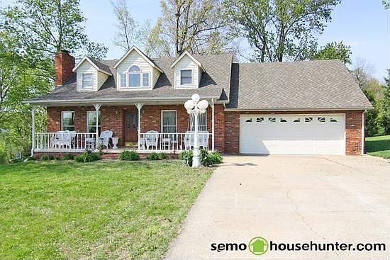 1st image of 1800 Arnold Dr