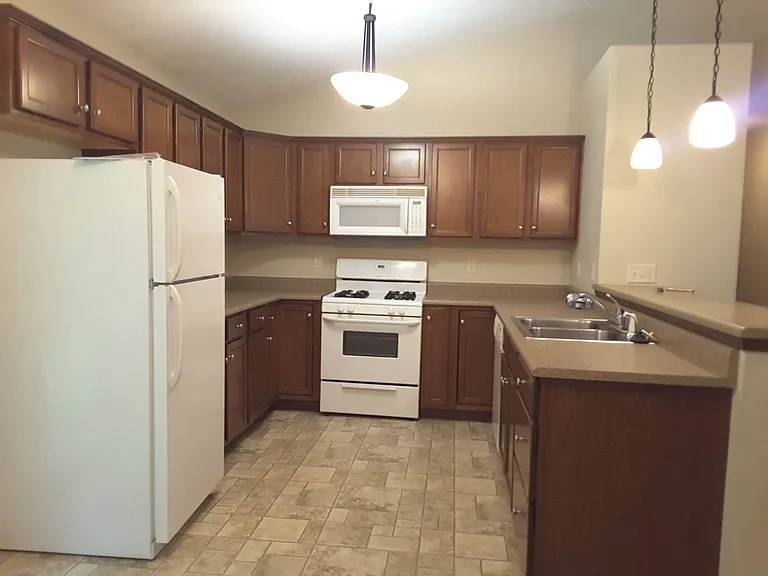 30185 Holben Woods Ln — Photo 12