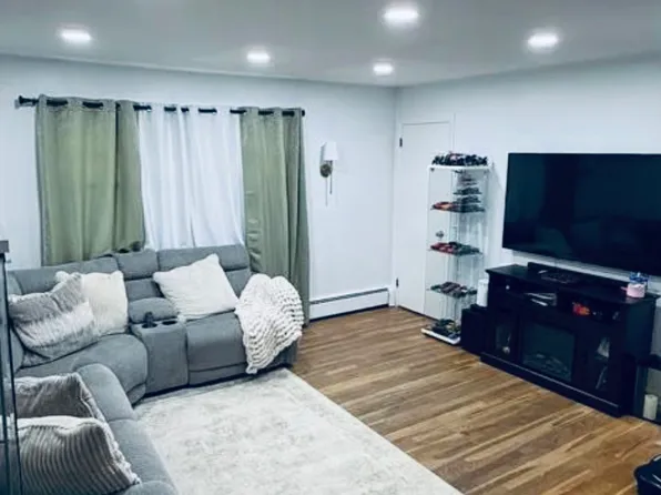 (undisclosed Address), Yonkers, NY 10703