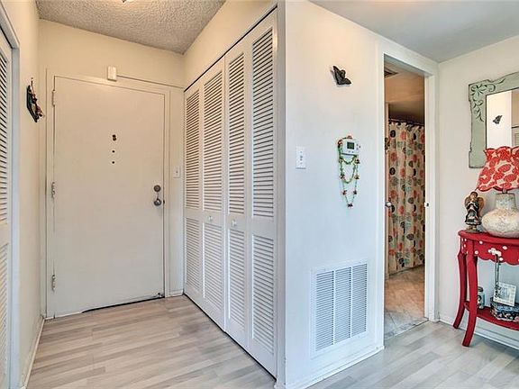 2nd image of 2401 Bayshore Blvd Unit 602