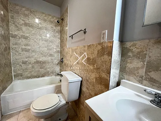 Rented by Yaffa Realty LLC | media 20