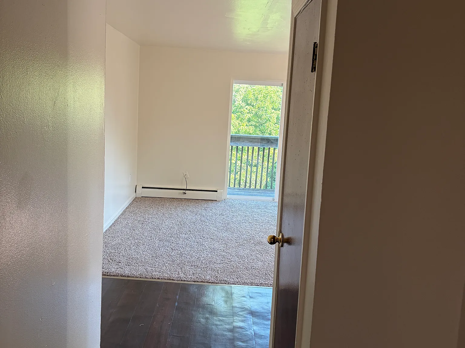 Studio, $775 — Photo 3