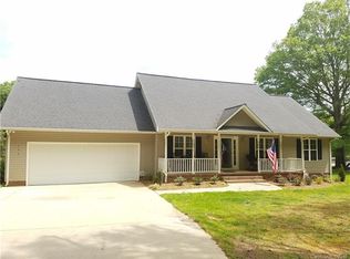 175 Central St, Rockwell, NC 28138