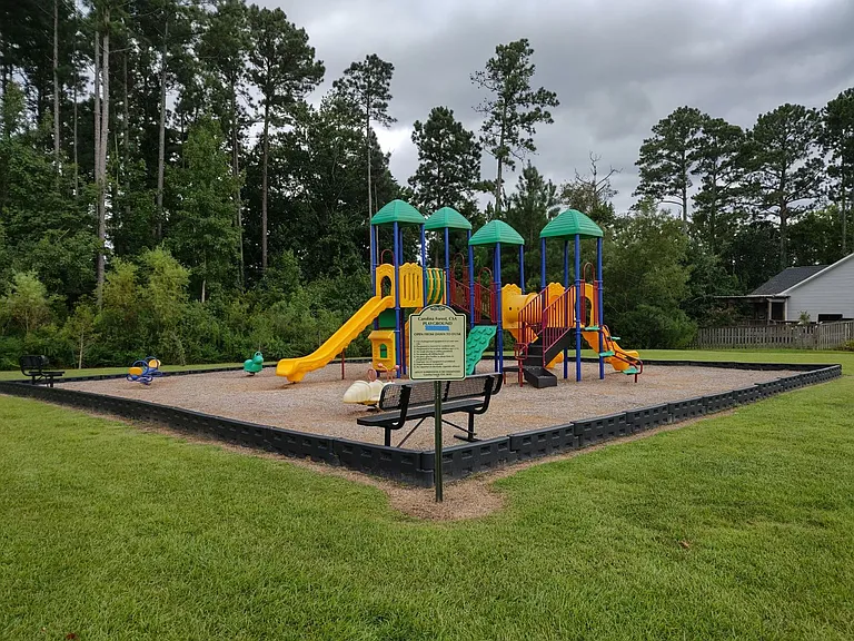 302 Savannah Dr — Photo 39