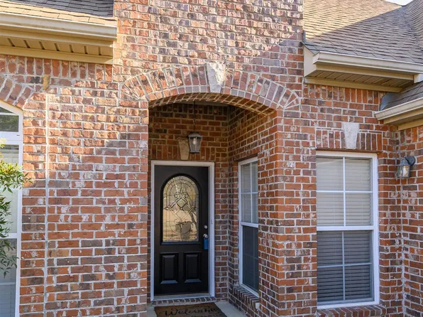 263 Wynlake Dr, Alabaster, AL 35007