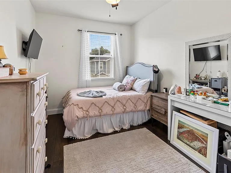 2872 Grand Kemerton Pl — Photo 37