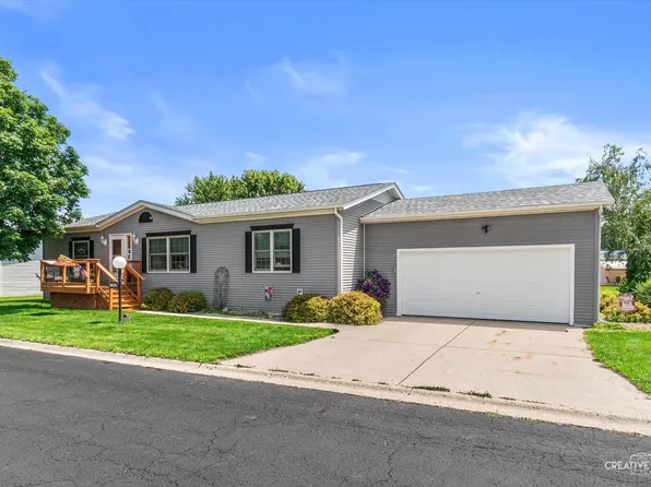 605 Bluebird Cir, Sandwich, IL 60548