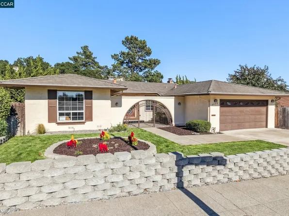 8090 Hansom Dr, Oakland, CA 94605