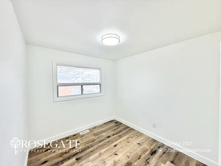 305 Lorne Ave #A — Photo 11
