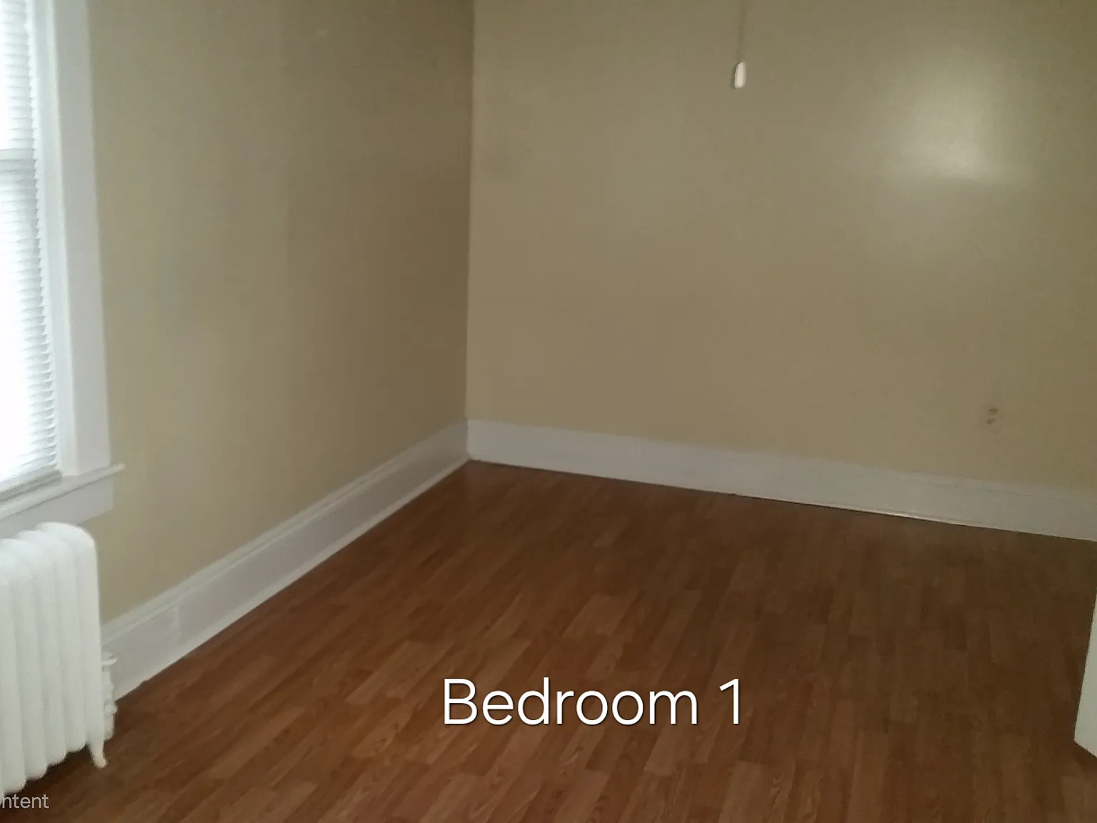 3 bed, 1000 sqft, $1,600 — Photo 3