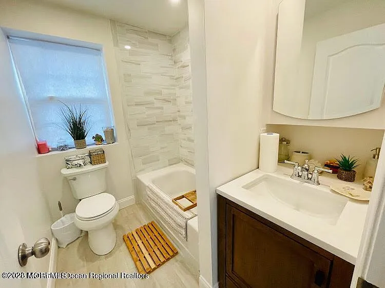 711 Ocean Ave #1 — Photo 7
