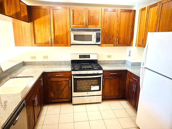 4th image of 20 Newport Pkwy APT 2305