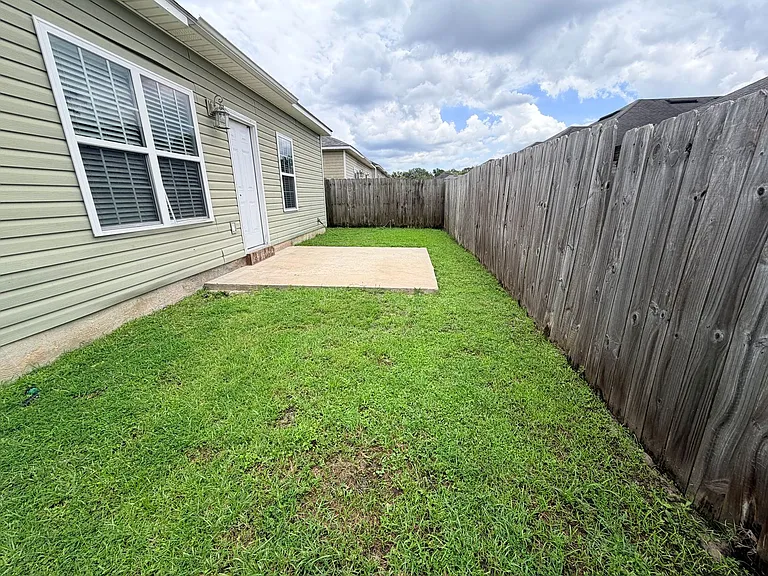 5079 Greyfield Pl N — Photo 17