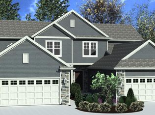 933 Fleetfoot Dr, Waukesha, WI 53186