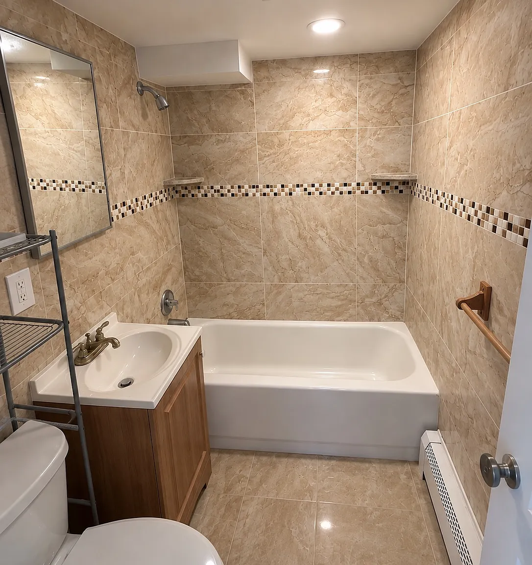 Poplar St, Central Islip — Photo 3