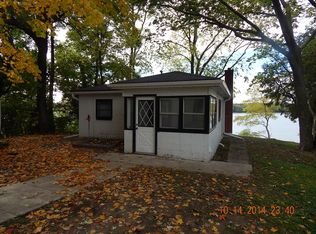 102 Jefferson St, New Boston, IL 61272