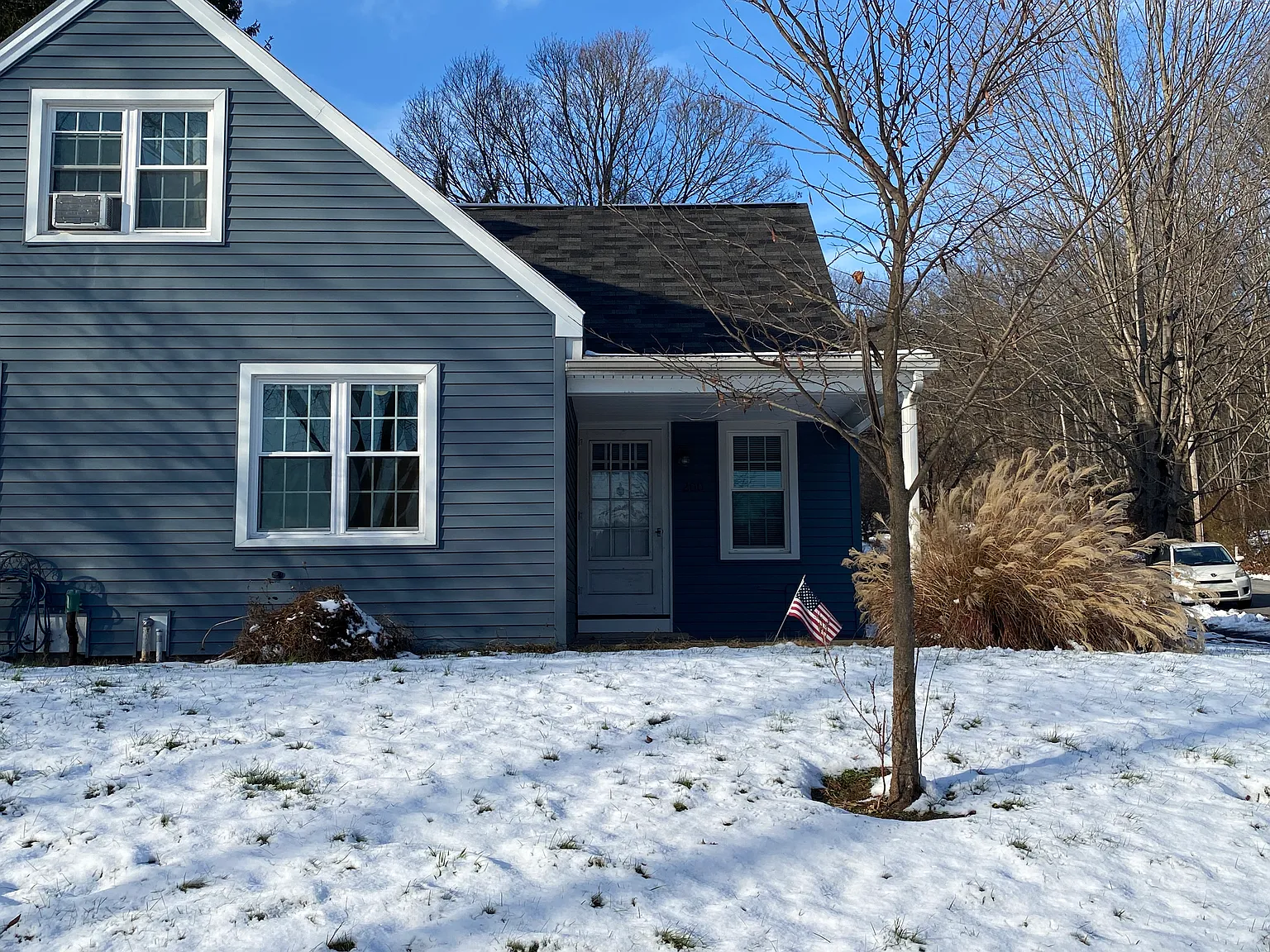 3 bed, $1,450 — Photo 2