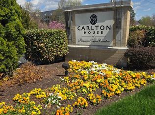 Carlton House Condo, Reston, VA 20190