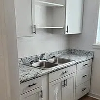 1160 Wilson St — Photo 3