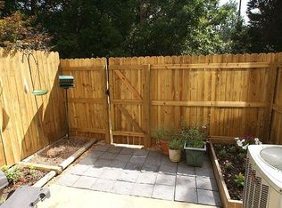 7704 Ohmann Ct, Raleigh, NC 27615