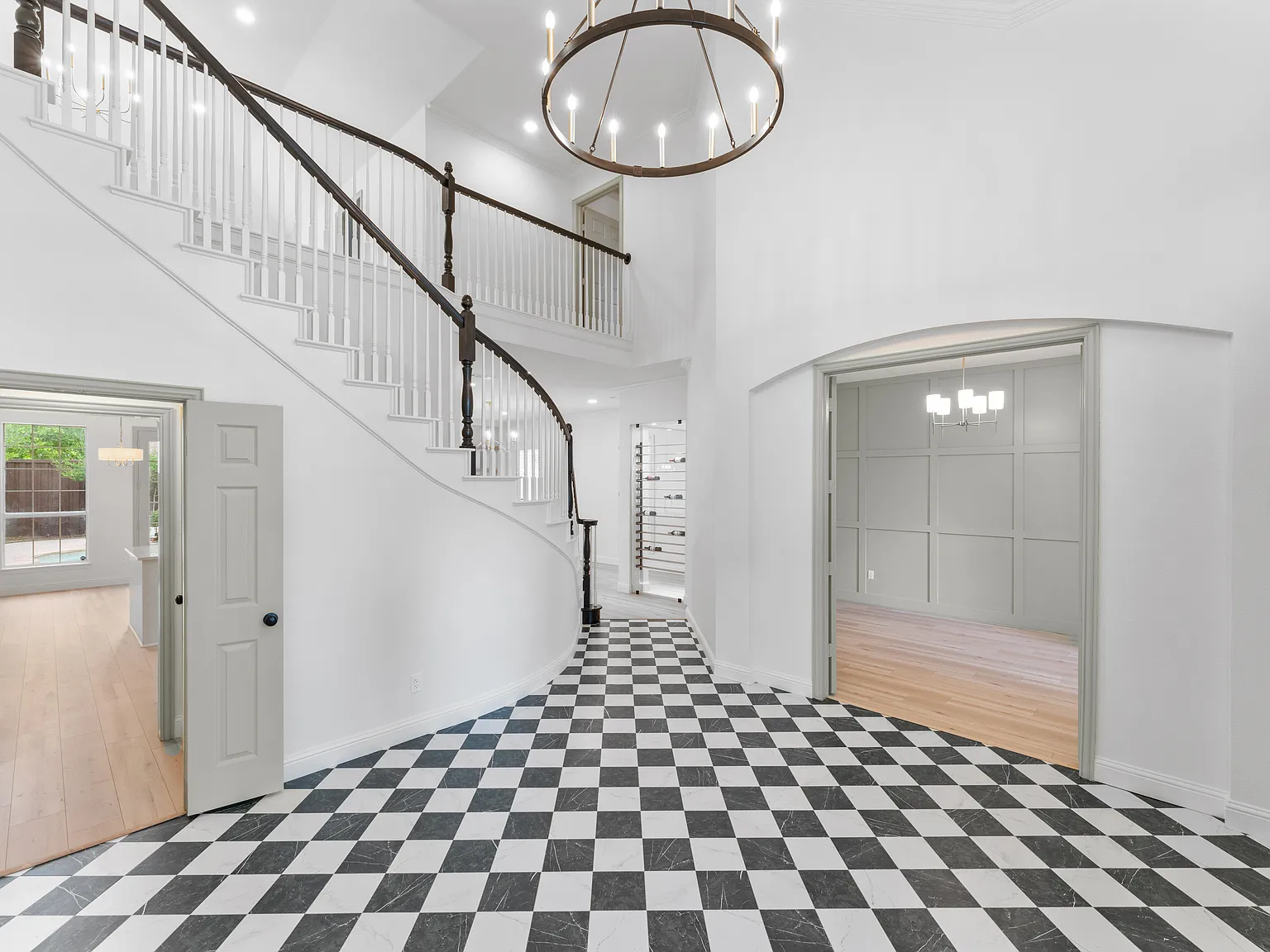 4 bed, 3166 sqft, $5,250 — Photo 4