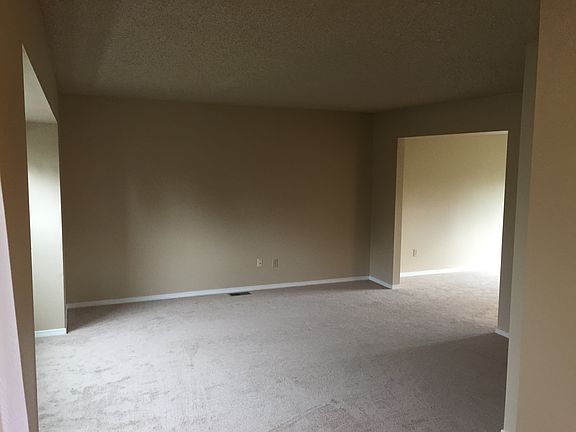 4th image of 7835 Montane Dr