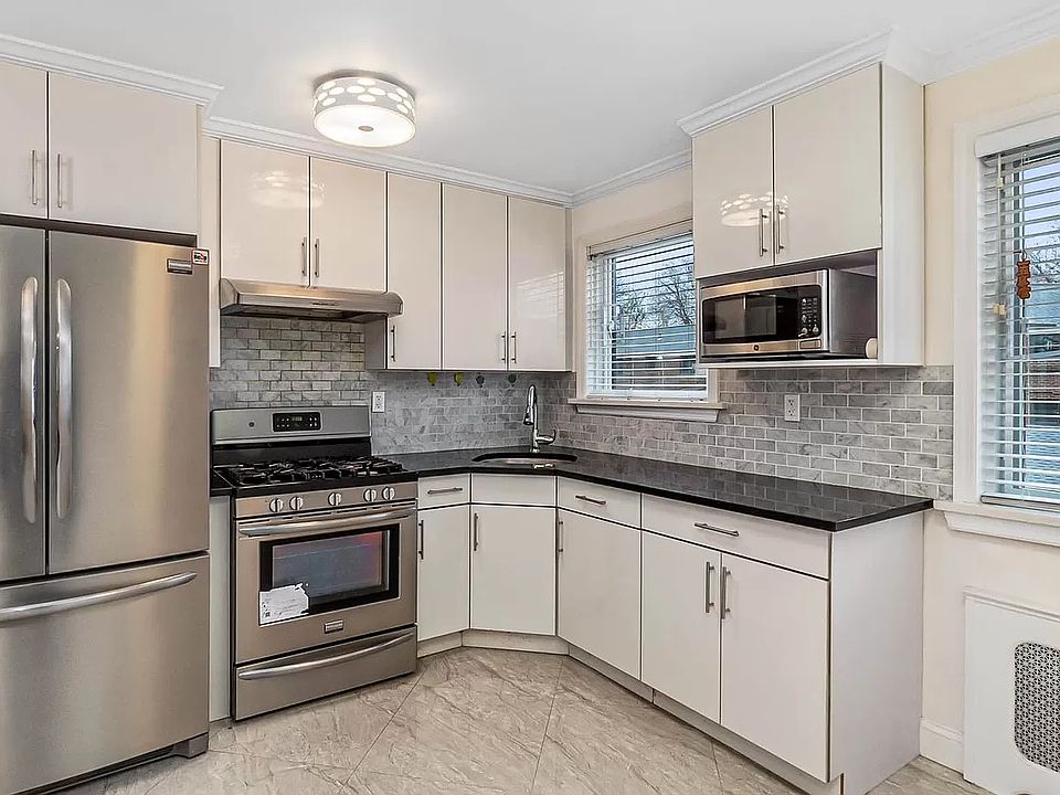 6737 Bell Blvd U, Oakland Gardens, NY 11364 Zillow