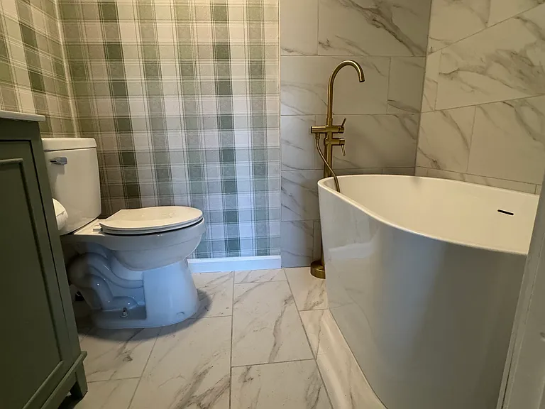 155 N 200 E — Photo 18