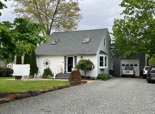 72 Lange Dr, Manahawkin, NJ 08050