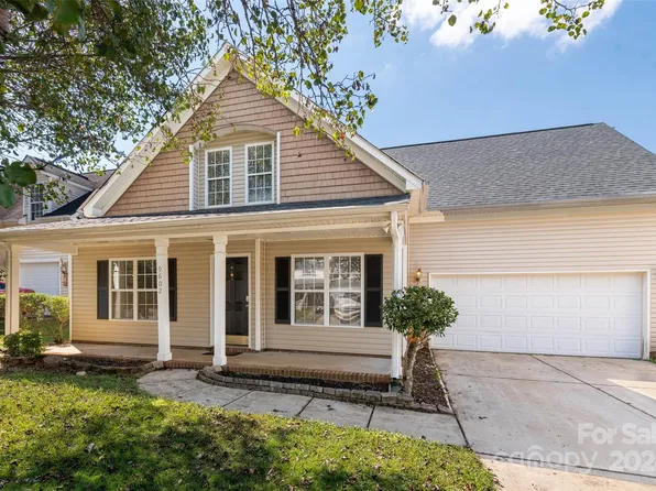 9602 Bradstreet Commons Way, Charlotte, NC 28215