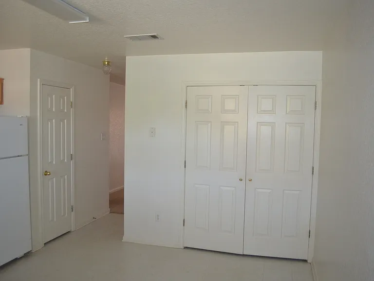 2204 Wildewood Dr — Photo 26
