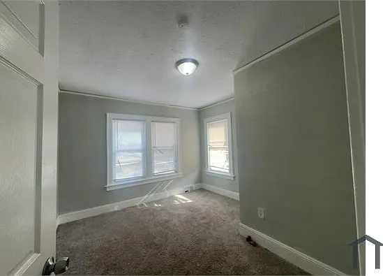 15011 Fairfield St — Photo 7