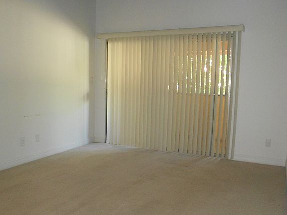5th image of 1515 E Reno Ave Unit B201