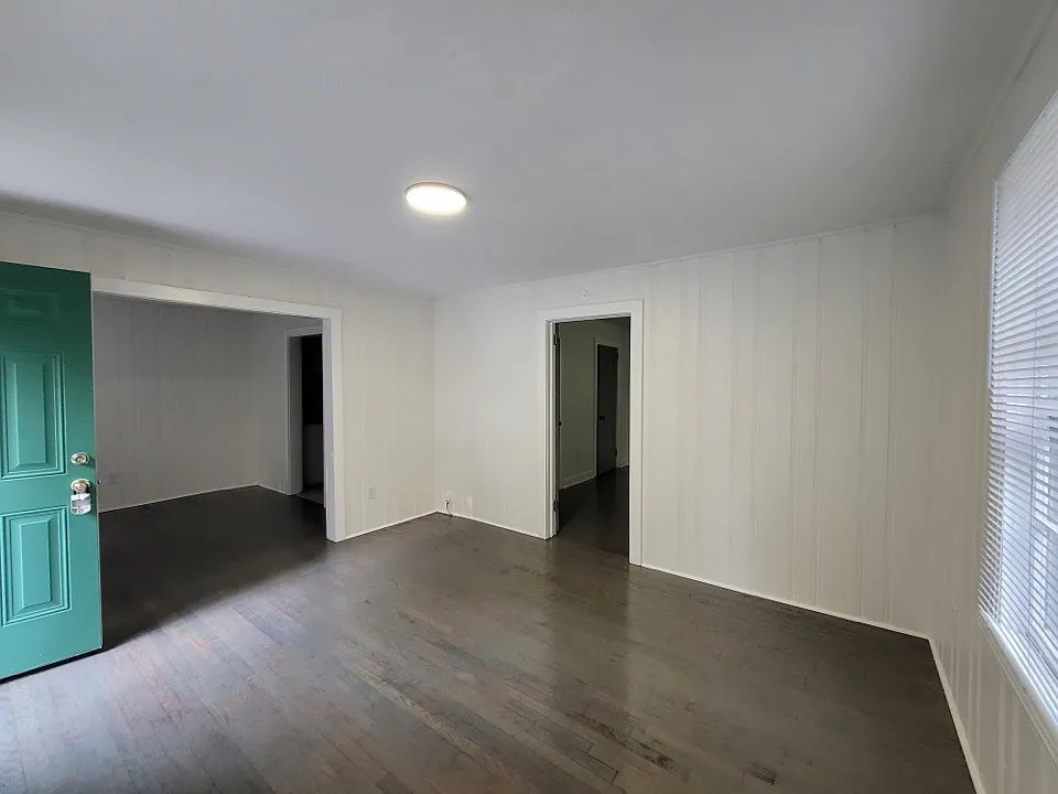 Building Photo - 3 Christopher St #B