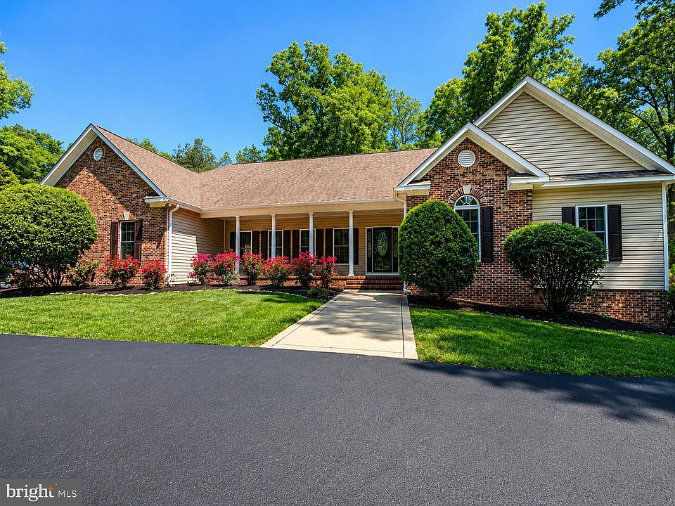 1st image of 9801 Cherokee Ln