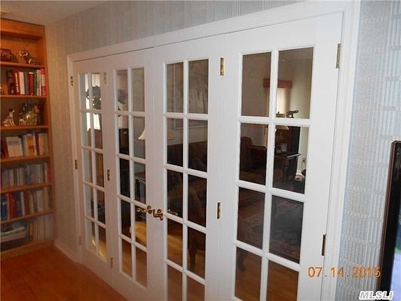 3rd image of 11 Lavender Ln