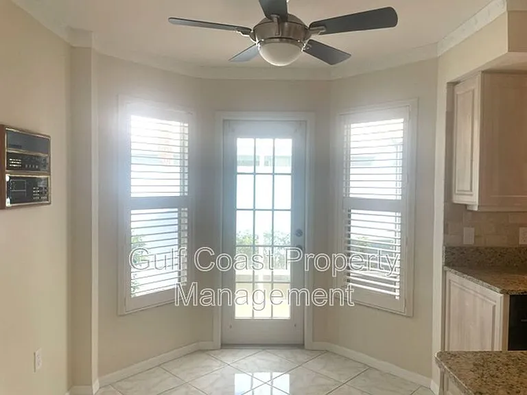 718 Brightside Crescent Dr #10 — Photo 9