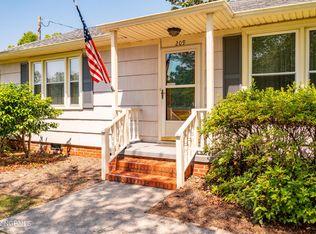 209 Florida Ave, Morehead City, NC 28557