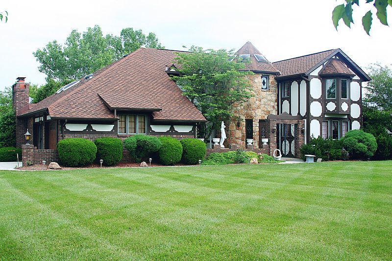 1st image of 5986 Country View Dr