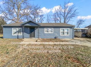 3800 E 93rd St, Kansas City, MO 64132