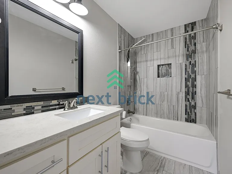 25041 SE 42nd St — Photo 20