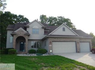 1403 Strawflower Cir, Lansing, MI