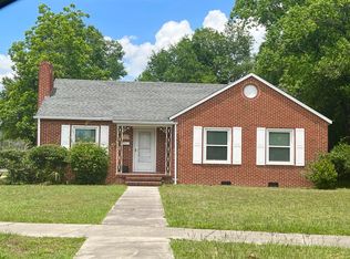 215 Live Oak Ave E, Defuniak Springs, FL 32435