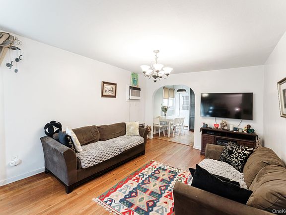 2nd image of 69-62 199th Street