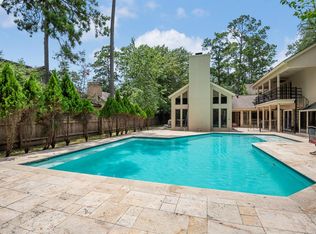1 Rain Hollow Pl, Houston, TX 77024